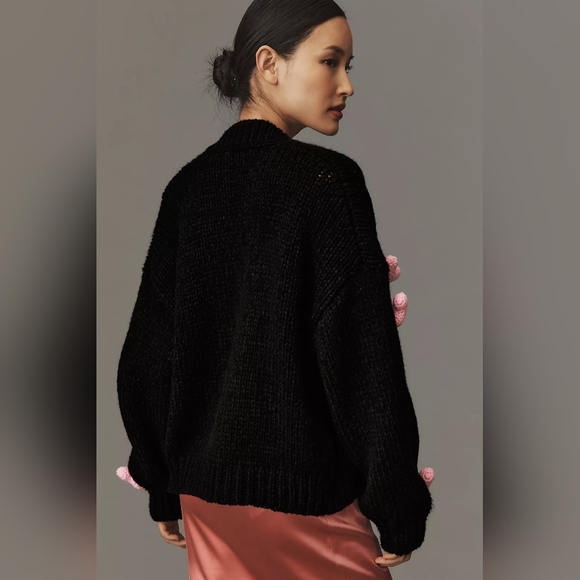 The Susannah 3D Heart Cardigan Sweater - Picture 3 of 5